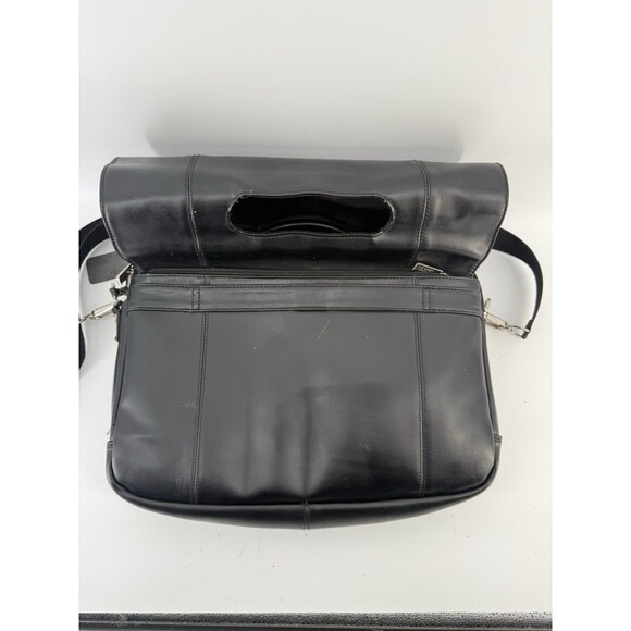 Kenneth Cole Reaction Unisex Black Leather Risky Business Messenger Bag Laptop - Picture 16 of 16